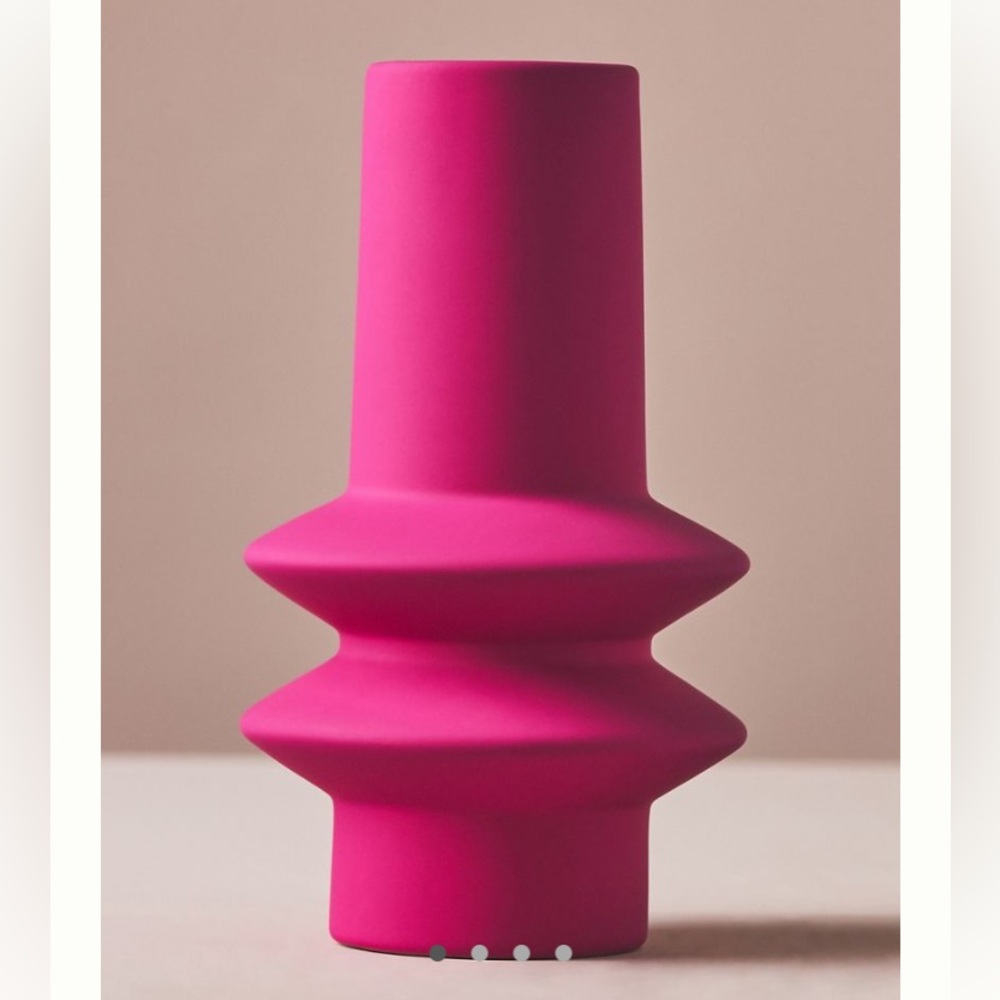 Anthropologie Matte Pink Stoneware Vase NWT - Picture 2 of 9